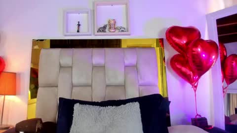 Isabella online show from February 15, 3:06 pm