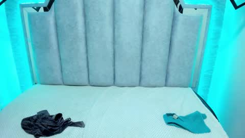 Snapshot of _emily_rosee_ chatting on October 4, 1:42 pm Emily online show from October 4, 1:42 pm