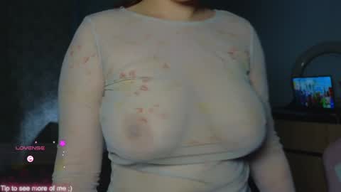 Snapshot of _enni__ chatting on February 5, 4:36 pm Sam online show from February 5, 4:36 pm