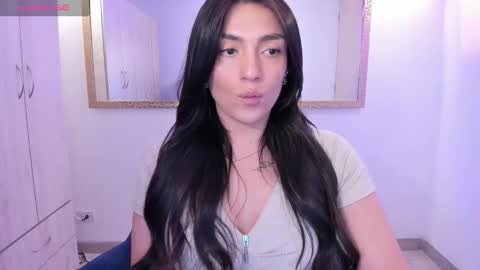  Erica Vanderhill  online show from January 12, 10:50 pm