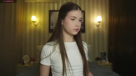 Alice online show from October 6, 8:37 pm