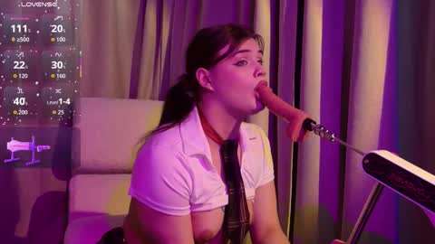 Eva Lane online show from October 6, 8:10 am