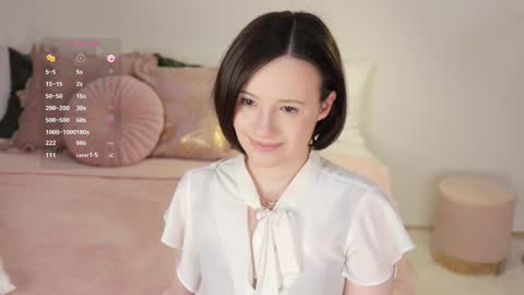 Essie  online show from February 27, 11:50 am