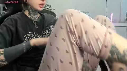 Alis online show from November 29, 8:33 am