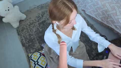 Lola 3  online show from February 24, 2:14 am