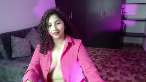 Gia Independent model online show from February 7, 2:36 am