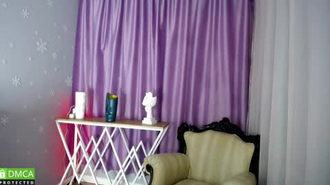 Snapshot of _greybunny_ chatting on January 29, 2:00 pm _greybunny_ online show from January 29, 2:00 pm