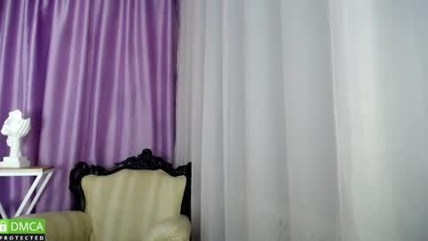 Snapshot of _greybunny_ chatting on January 27, 11:00 am _greybunny_ online show from January 27, 11:00 am