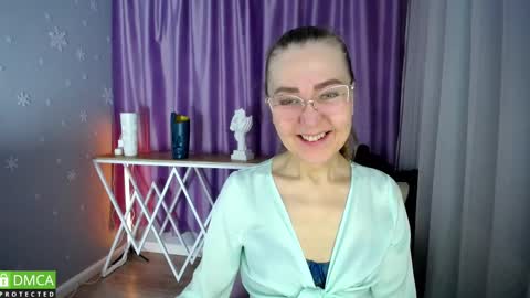 Snapshot of _greybunny_ chatting on January 29, 7:57 am _greybunny_ online show from January 29, 7:57 am