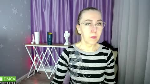 Snapshot of _greybunny_ chatting on March 5, 6:23 am _greybunny_ online show from March 5, 6:23 am