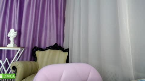 Snapshot of _greybunny_ chatting on January 30, 11:55 am _greybunny_ online show from January 30, 11:55 am
