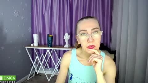 Snapshot of _greybunny_ chatting on January 31, 3:11 pm _greybunny_ online show from January 31, 3:11 pm