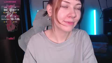 Snapshot of _gummybears_ chatting on October 3, 10:12 am Tori online show from October 3, 10:12 am