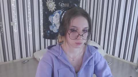 Snapshot of _hanna_moon_ chatting on September 29, 7:29 am Hannaolotl online show from September 29, 7:29 am