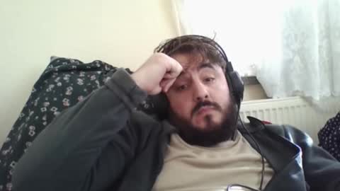  hasanhz.  online show from December 17, 11:39 am