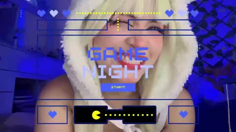 Snapshot of _heavenly_blue_ chatting on October 15, 12:36 am Bluey online show from October 15, 12:36 am