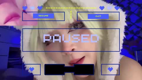 Snapshot of _heavenly_blue_ chatting on October 6, 2:18 am Bluey online show from October 6, 2:18 am