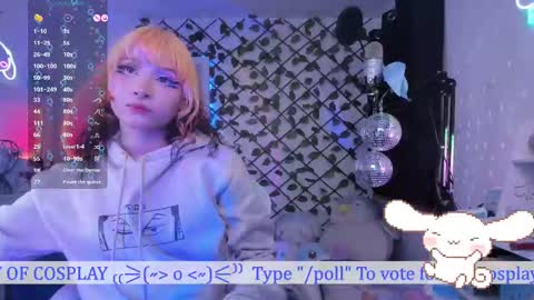 Snapshot of _heavenly_blue_ chatting on September 11, 5:31 am Bluey online show from September 11, 5:31 am