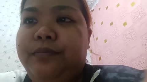 _hershey003 online show from November 14, 10:39 am