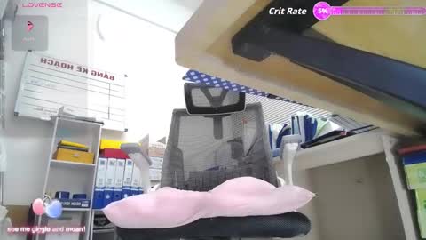 Ariel online show from February 6, 7:12 am