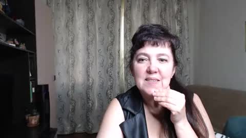 Snapshot of _illusion_ chatting on September 15, 9:55 am Illusion online show from September 15, 9:55 am