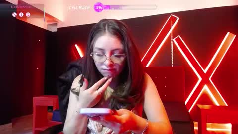 Isa online show from January 12, 1:51 pm