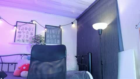 Snapshot of _ivanna11_ chatting on September 20, 12:13 am Ivanna online show from September 20, 12:13 am