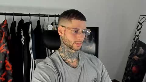 jeison online show from December 16, 9:21 pm