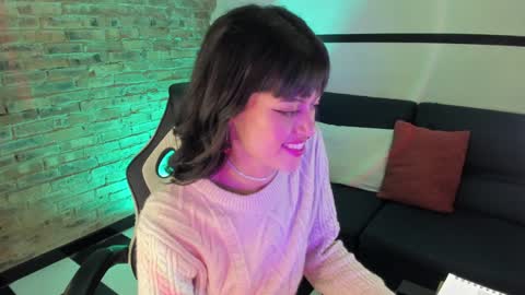 Snapshot of _jessy_moon_ chatting on February 7, 8:10 pm ... online show from February 7, 8:10 pm