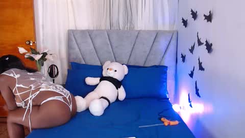 _jhoa online show from October 22, 2:15 am