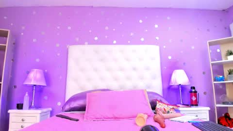 _johnson_alana online show from October 2, 2:49 pm