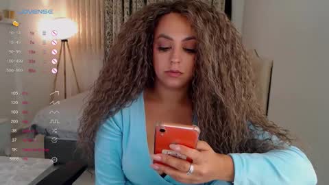 Snapshot of _just_a_queen_3 chatting on September 26, 4:37 pm _just_a_queen_3 online show from September 26, 4:37 pm