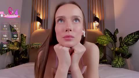 Kira online show from September 26, 8:00 am