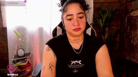 Snapshot of _kat_1 chatting on September 19, 7:17 pm online show from September 19, 7:17 pm