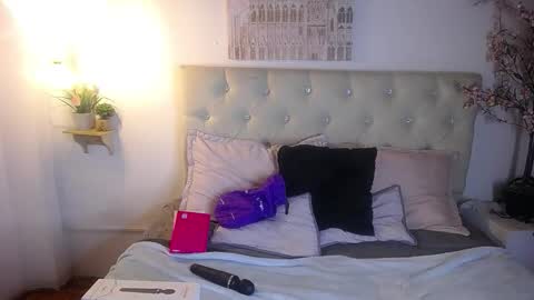 kathy online show from March 24, 1:39 pm