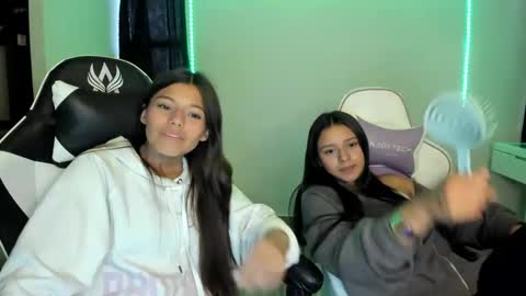 Snapshot of _khloe_sweet chatting on February 25, 9:15 pm khloe sweet online show from February 25, 9:15 pm