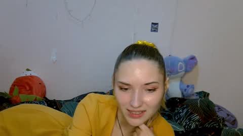 Snapshot of _kikiclark_ chatting on September 10, 8:21 pm _kikiclark_ online show from September 10, 8:21 pm