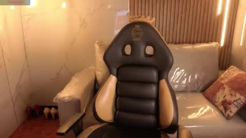 _kitten_1 online show from January 7, 3:55 am