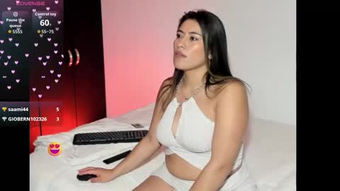 Snapshot of _kloee_ chatting on October 17, 2:54 pm kloee online show from October 17, 2:54 pm