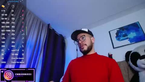 Snapshot of _krissricci_ chatting on October 15, 5:11 am online show from October 15, 5:11 am