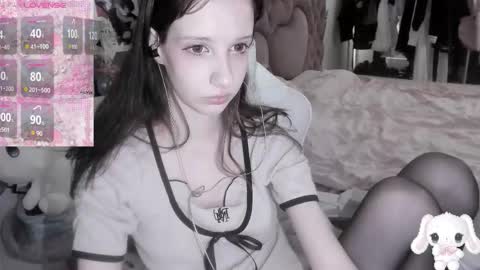  kuro  online show from March 23, 8:52 am