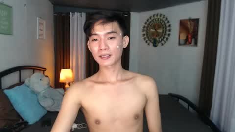 Kylie online show from March 7, 5:06 pm