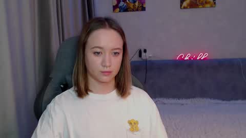 _lalune_ online show from March 7, 2:57 am