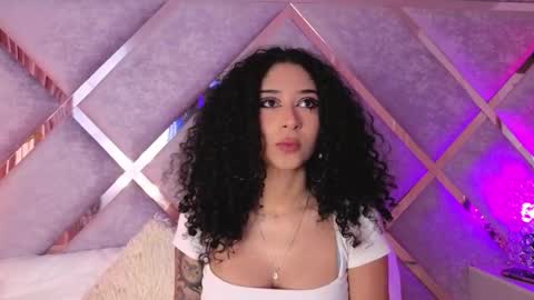 Lanna  online show from February 16, 12:42 am