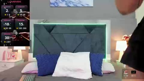 Snapshot of _lauralove_69 chatting on September 17, 8:34 pm Lauralove online show from September 17, 8:34 pm
