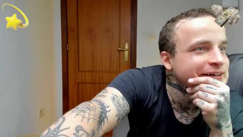 Layne online show from March 8, 7:40 pm