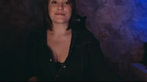 Snapshot of _letty_ chatting on February 14, 11:20 pm Letty online show from February 14, 11:20 pm