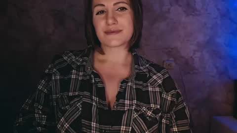 Snapshot of _letty_ chatting on January 16, 10:23 pm Letty online show from January 16, 10:23 pm