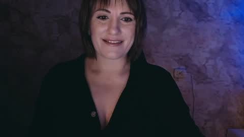 Snapshot of _letty_ chatting on December 28, 9:08 pm Letty online show from December 28, 9:08 pm