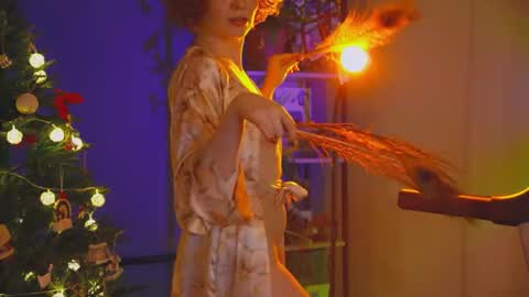 Salome   Lovense always on from 5 tk   My content and your custom requests  online show from December 15, 5:20 pm